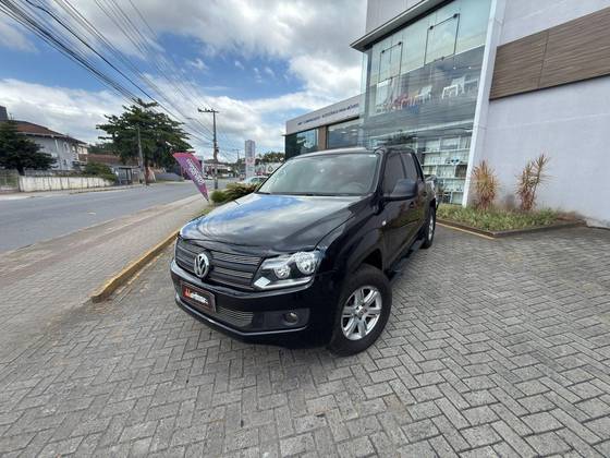 VOLKSWAGEN AMAROK 2.0 TRENDLINE 4X4 CD 16V TURBO INTERCOOLER DIESEL 4P MANUAL VOLKSWAGEN AMAROK 2.0 TRENDLINE 4X4 CD 16V TURBO INTERCOOLER DIESEL 4P MANUAL